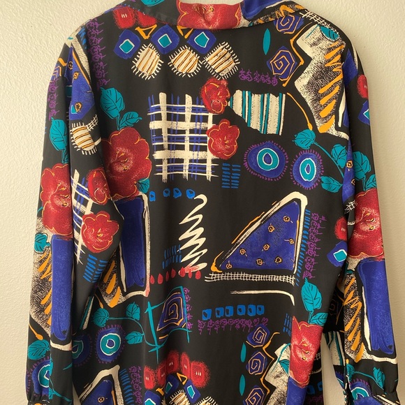 Abstract Silky Button Down Blouse VINTAGE - Picture 5 of 9